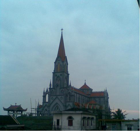 Giáo họ cổ kính xây nền tương lai