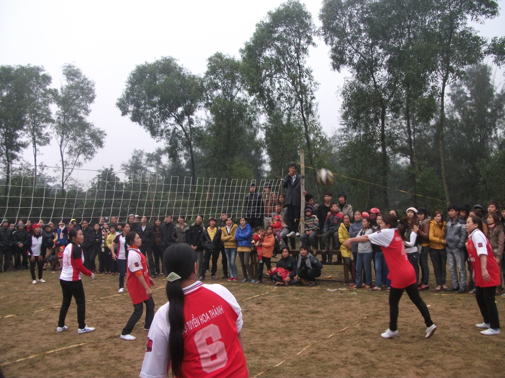 Kết thúc giải bóng chuyền NoeL 2011: Đảo ngược thứ hạng