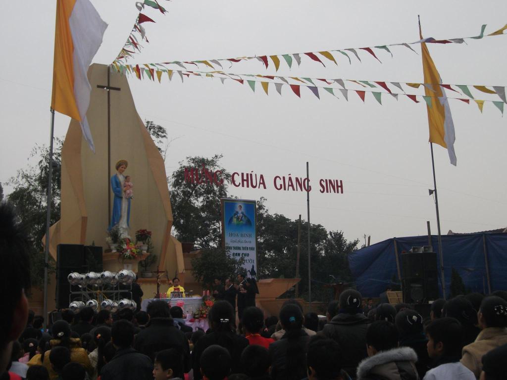 Đêm diễn nguyện và Thánh lễ mừng Chúa Giáng sinh