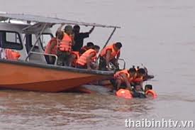 Quỹ Nhân ái đến với sản phụ 14 tuổi nguy kịch trên giường bệnh