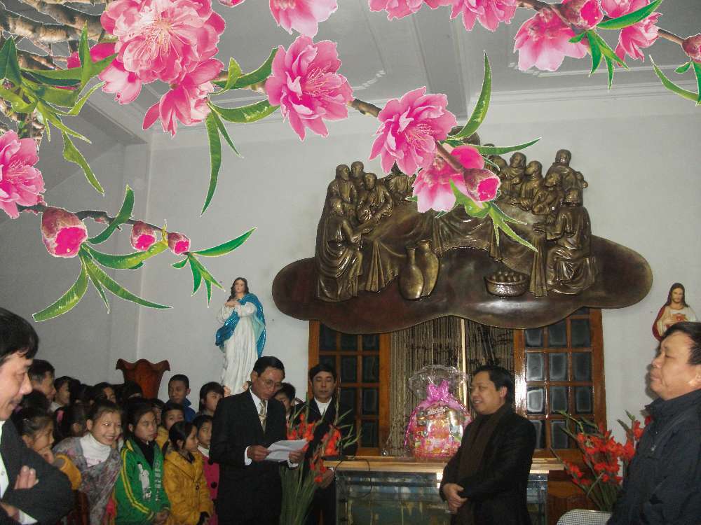 Ngày Tết Nhâm Thìn tại giáo xứ Trung Nghĩa thật ấm áp đầy tình yêu thương