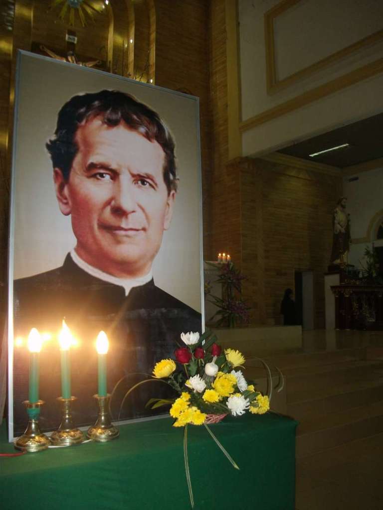 Giới trẻ giáo xứ Trung Nghĩa mừng lễ bổn mạng