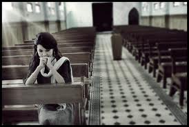 Cầu nguyện mãi mà không được nhậm lời, muốn đi coi bói