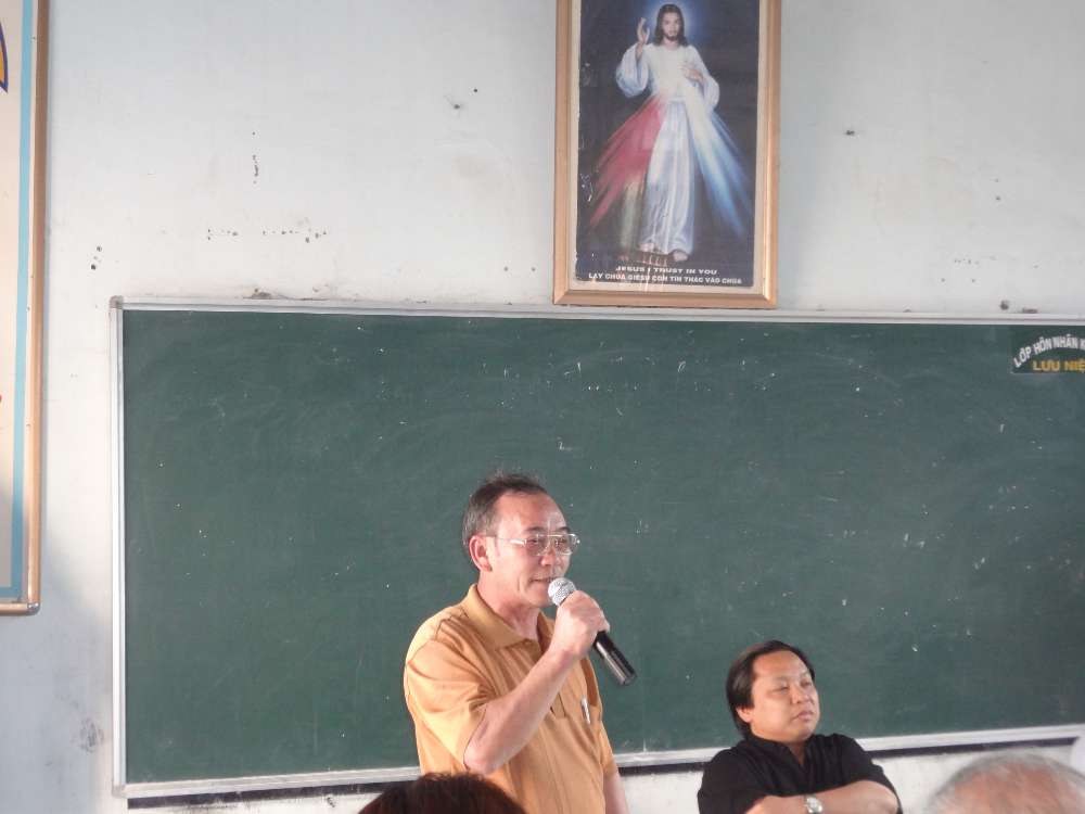 Giáo xứ Trung Nghĩa kết thúc khóa học Giáo lý Hôn nhân và Gia đình