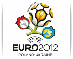 Sân cỏ, khung thành bóng đá Euro 2012