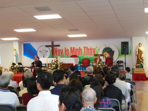 Chúa thương người Việt Nam