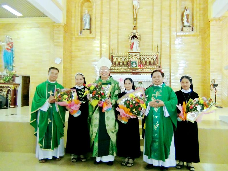 Bế giảng khóa đào tạo âm nhạc tại giáo xứ Trung Nghĩa