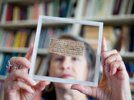 Không chứng minh được