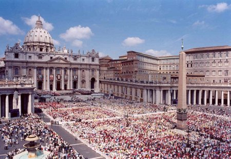 Đại lễ tuyên phong 117 Thánh Tử đạo Việt Nam năm 1988