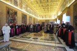 Đức Thánh Cha phê bình những trào lưu làm biến thái các quyền con người