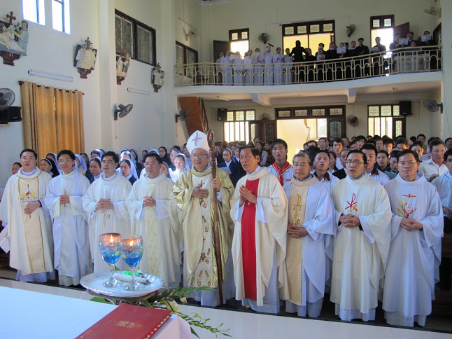 Thánh lễ Tất niên dành cho Tu sĩ, Chủng sinh, Tiền chủng sinh và các Hội đoàn