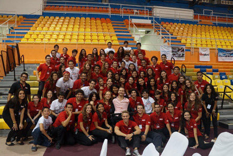 Nick Vujicic biểu tượng cho triệu người trẻ