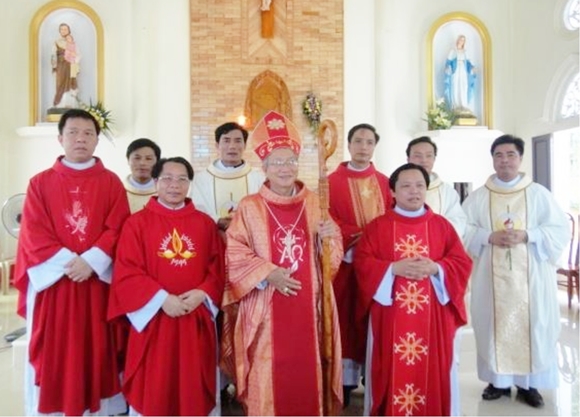 Lễ khánh thành nhà thờ giáo vùng Xóm Mới