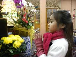 Chấp tay nguyện cầu