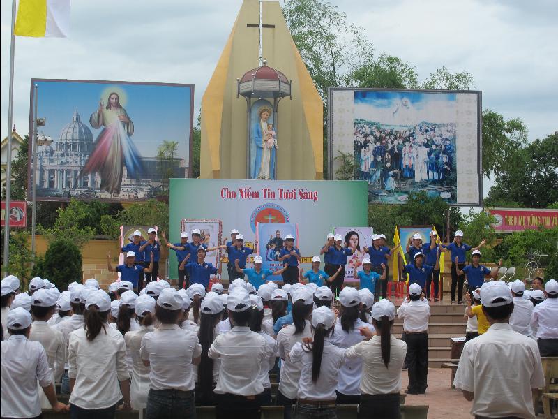 Đại hội giới trẻ giáo xứ Trung Nghĩa lần thứ I: Cho niềm tin tươi sáng