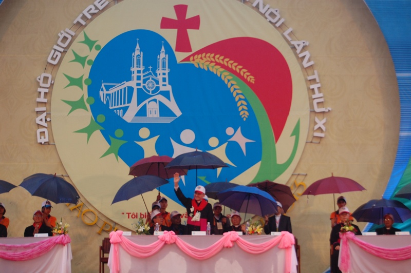 Nhật ký Đại hội Giới trẻ Giáo tỉnh Hà Nội: Chùm ảnh lể khai mạc