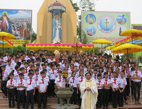 Kỷ niệm lễ chầu lượt 2014