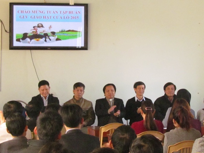 Giáo hạt Cửa Lò: Tập huấn GLV cấp giáo hạt năm 2015
