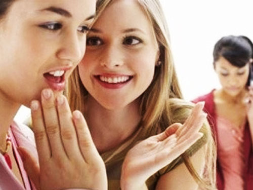 Thói xấu thích chê bai người khác