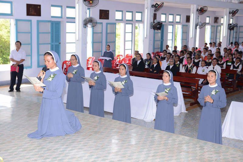 Nhân cách đời tu