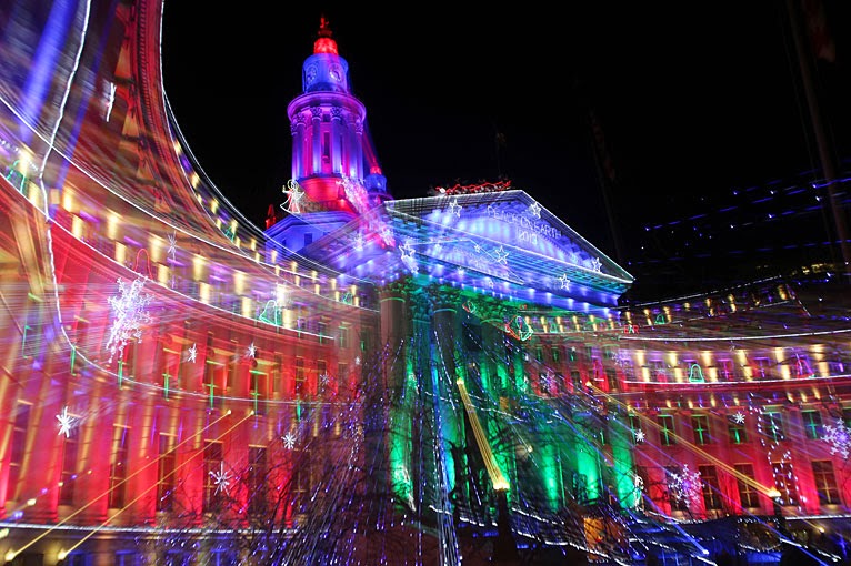 Không khí Giáng sinh tưng bừng trên thế giới