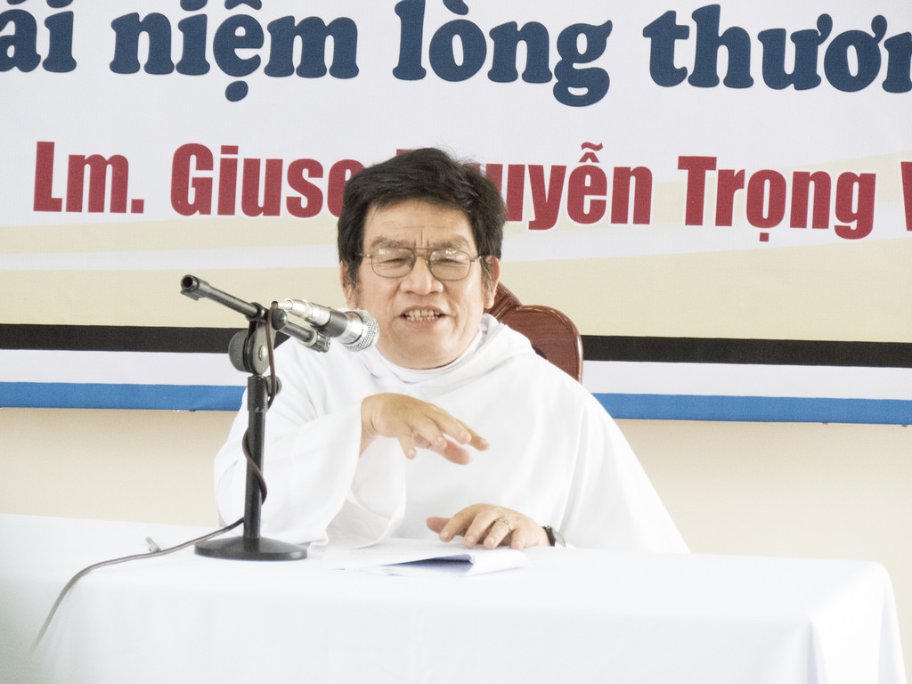 Kiến giải về Tình Yêu và Lòng Thương Xót Kitô giáo dưới góc độ Ngã Vị