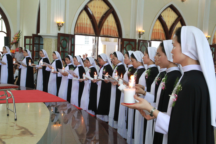 Trung thành trong đời tu