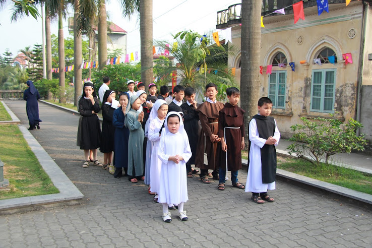 Ơn Thiên Triệu là gì?