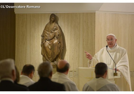 Cầu nguyện là giải pháp, không phải thuốc hay rượu bia